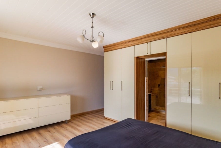 4 Bedroom Property for Sale in Melodie North West